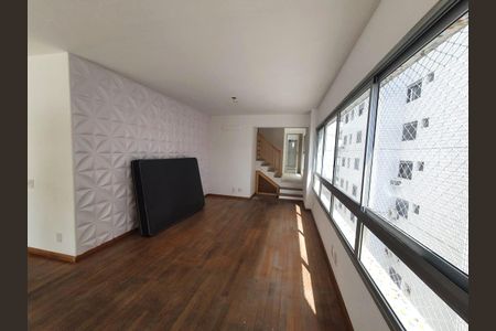 Apartamento à venda com 170m², 3 quartos e 3 vagas Apartamento à venda com 170m², 3 quartos e 3 vagasSala