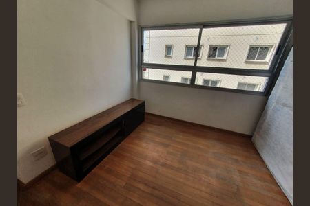 Apartamento à venda com 170m², 3 quartos e 3 vagas Apartamento à venda com 170m², 3 quartos e 3 vagasSala de TV