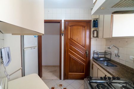Apartamento à venda com 60m², 2 quartos e 1 vagaCozinha