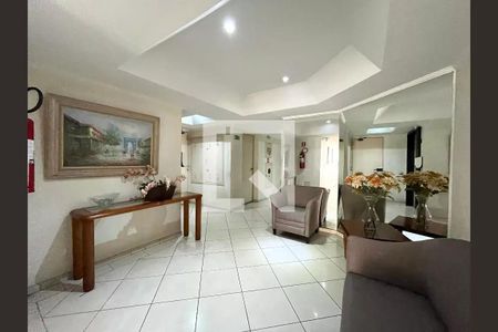 Apartamento à venda com 60m², 2 quartos e 1 vagaHall social