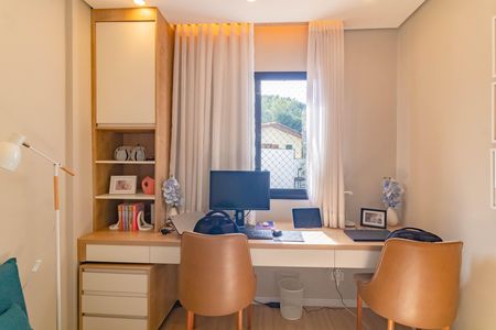 Apartamento à venda com 105m², 3 quartos e 2 vagas Apartamento à venda com 105m², 3 quartos e 2 vagasQuarto 2