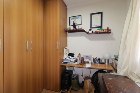 Apartamento à venda com 64m², 3 quartos e 1 vagaQuarto 2