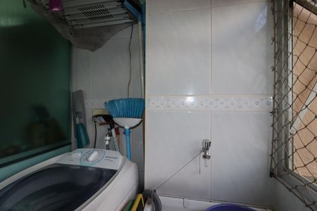 Apartamento à venda com 64m², 3 quartos e 1 vagaÁrea de Serviço