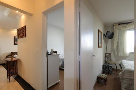 Apartamento à venda com 64m², 3 quartos e 1 vagaCorredor