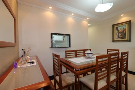 Apartamento à venda com 64m², 3 quartos e 1 vagaSala de Jantar