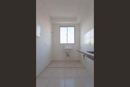 Apartamento à venda com 48m², 2 quartos e 1 vagaCozinha e Área de Serviço