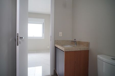 Apartamento à venda com 81m², 3 quartos e 2 vagas Apartamento à venda com 81m², 3 quartos e 2 vagasBanheiro Social