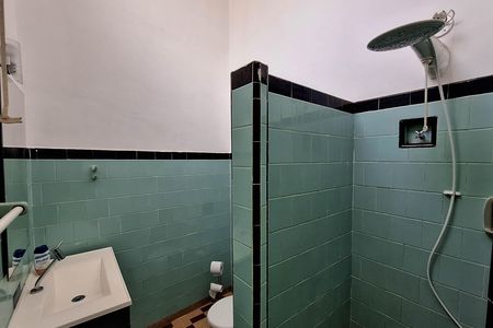 Casa para alugar com 101m², 2 quartos e sem vagaBanheiro