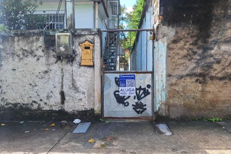Casa para alugar com 101m², 2 quartos e sem vagaFachada