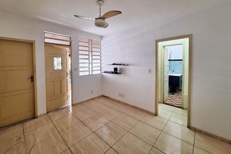 Casa para alugar com 101m², 2 quartos e sem vagaSala