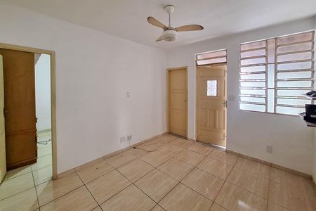 Casa para alugar com 101m², 2 quartos e sem vagaSala