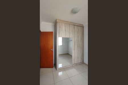 Apartamento à venda com 120m², 2 quartos e 1 vaga Apartamento à venda com 120m², 2 quartos e 1 vagaQuarto 2
