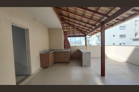Apartamento à venda com 120m², 2 quartos e 1 vaga Apartamento à venda com 120m², 2 quartos e 1 vagaCobertura