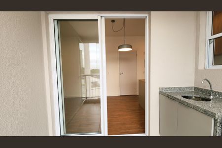 Apartamento para alugar com 60m², 2 quartos e 1 vaga Apartamento para alugar com 60m², 2 quartos e 1 vagaVaranda