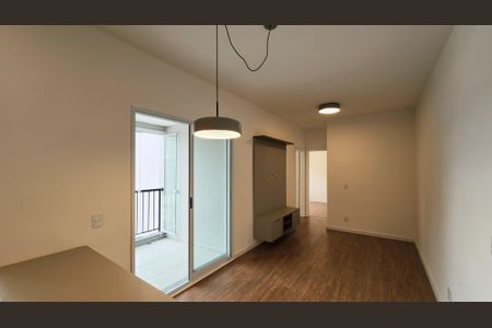 Apartamento para alugar com 60m², 2 quartos e 1 vaga Apartamento para alugar com 60m², 2 quartos e 1 vagaSala