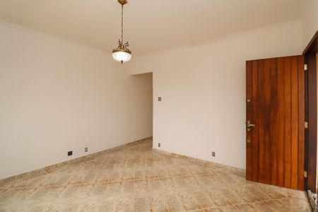 Casa à venda com 96m², 2 quartos e 3 vagasSala