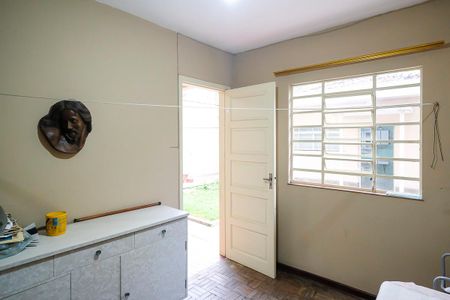 Casa à venda com 222m², 3 quartos e 4 vagasÁrea de serviço