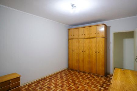 Casa à venda com 222m², 3 quartos e 4 vagasQuarto 2