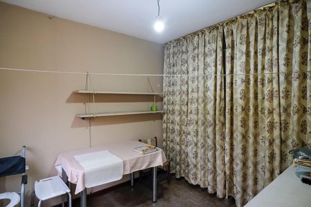 Casa à venda com 222m², 3 quartos e 4 vagasÁrea de serviço