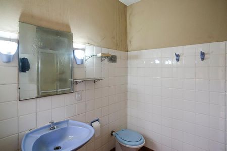 Casa à venda com 222m², 3 quartos e 4 vagasÁrea de serviço