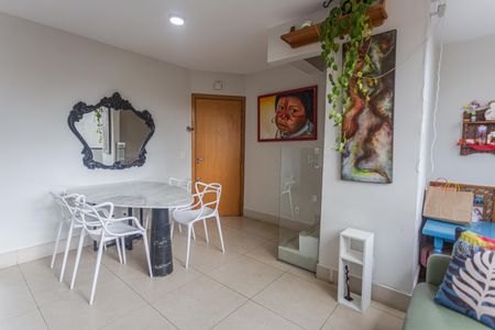 Apartamento à venda com 140m², 3 quartos e 2 vagas Apartamento à venda com 140m², 3 quartos e 2 vagasSala 1