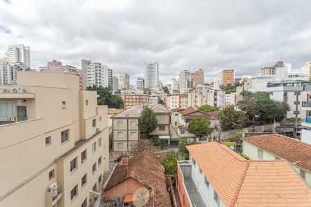 Apartamento à venda com 140m², 3 quartos e 2 vagas Apartamento à venda com 140m², 3 quartos e 2 vagasVista da Cobertura