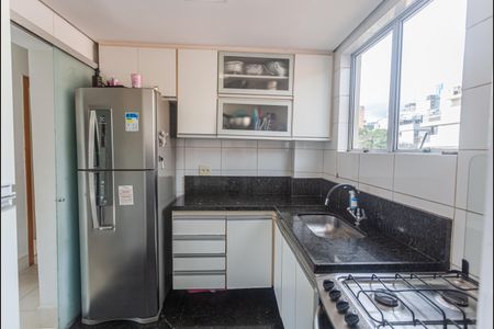 Apartamento à venda com 140m², 3 quartos e 2 vagas Apartamento à venda com 140m², 3 quartos e 2 vagasCozinha
