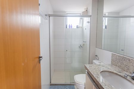 Apartamento à venda com 140m², 3 quartos e 2 vagas Apartamento à venda com 140m², 3 quartos e 2 vagasBanheiro Social