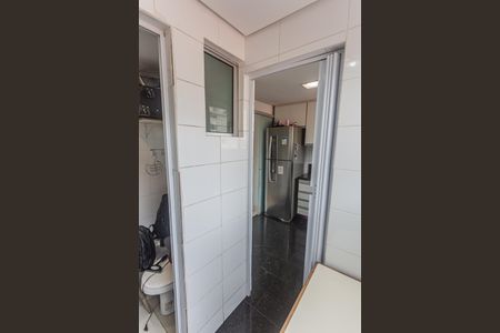 Apartamento à venda com 140m², 3 quartos e 2 vagas Apartamento à venda com 140m², 3 quartos e 2 vagasCozinha