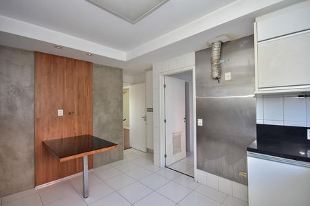 Apartamento à venda com 181m², 4 quartos e 3 vagasCozinha