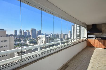 Varanda de apartamento à venda com 4 quartos, 181m² em Real Parque, São Paulo