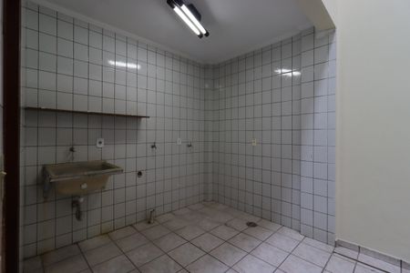 Casa à venda com 210m², 3 quartos e 2 vagasÁrea de Serviço