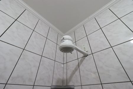 Casa à venda com 210m², 3 quartos e 2 vagasBanheiro social 2