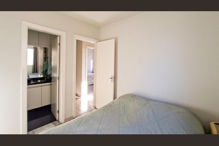 Apartamento à venda com 63m², 3 quartos e 1 vaga Apartamento à venda com 63m², 3 quartos e 1 vagaSuíte