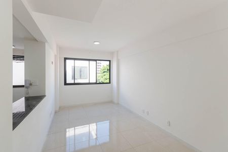 Apartamento à venda com 55m², 1 quarto e 1 vagaSala