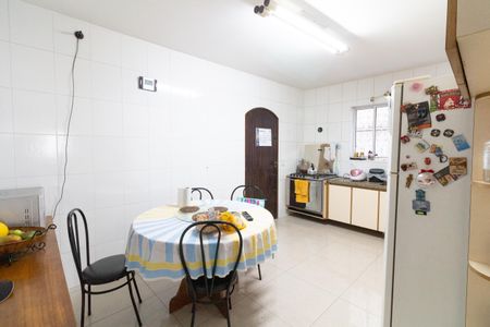 Casa à venda com 430m², 7 quartos e 5 vagasCozinha