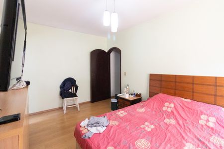 Casa à venda com 430m², 7 quartos e 5 vagasQuarto 3 - Suíte