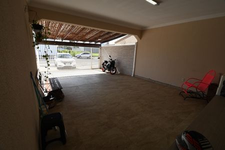 Casa para alugar com 550m², 3 quartos e 4 vagasGaragem