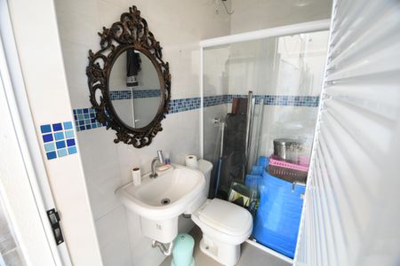 Casa para alugar com 550m², 3 quartos e 4 vagasBanheiro de serviço