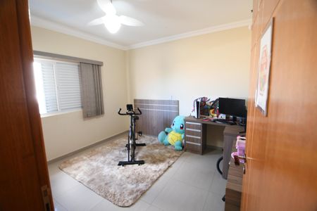 Casa para alugar com 550m², 3 quartos e 4 vagasQuarto 1