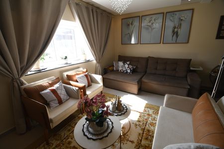 Casa para alugar com 550m², 3 quartos e 4 vagasSala