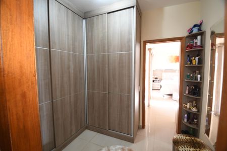 Casa para alugar com 550m², 3 quartos e 4 vagasCloset da Suíte 3
