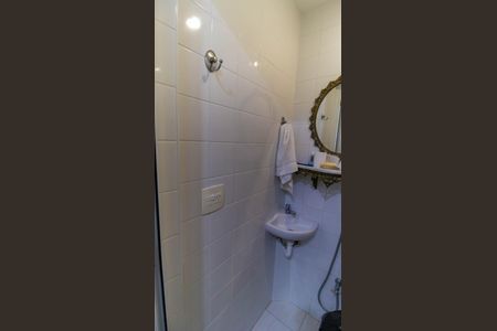 Apartamento à venda com 300m², 4 quartos e 3 vagas Apartamento à venda com 300m², 4 quartos e 3 vagasÁrea de Serviço