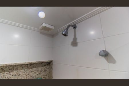 Apartamento à venda com 300m², 4 quartos e 3 vagas Apartamento à venda com 300m², 4 quartos e 3 vagasBanheiro Social