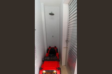 Apartamento à venda com 300m², 4 quartos e 3 vagas Apartamento à venda com 300m², 4 quartos e 3 vagasÁrea comum