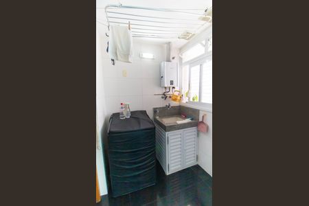 Apartamento à venda com 300m², 4 quartos e 3 vagas Apartamento à venda com 300m², 4 quartos e 3 vagasÁrea de Serviço