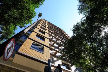 Apartamento à venda com 60m², 2 quartos e 1 vagaFachada