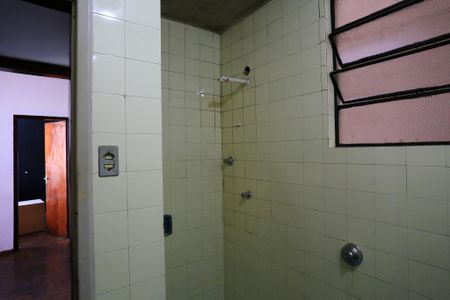 Apartamento à venda com 60m², 2 quartos e 1 vagaBanheiro Social