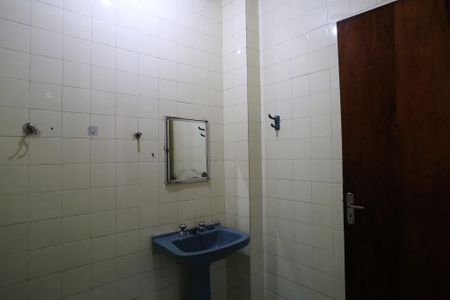 Apartamento à venda com 60m², 2 quartos e 1 vagaBanheiro Social
