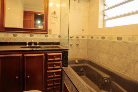 Apartamento à venda com 119m², 3 quartos e sem vagaCozinha